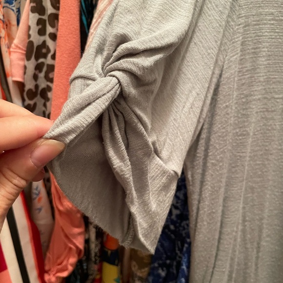 Top - Picture 2 of 3